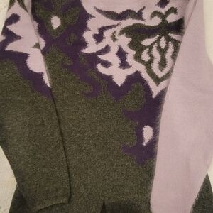 Elegant Purple and Gray Women's Sweater